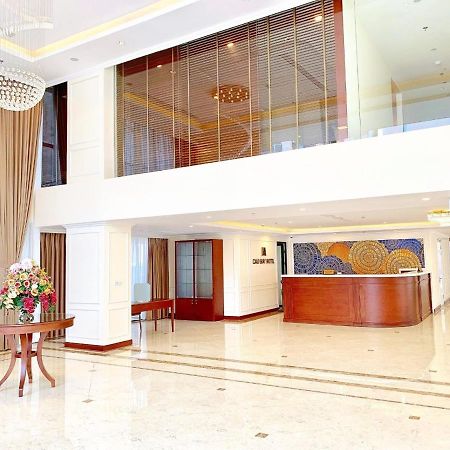 Cau Giay Hotel - By Bay Luxury Hanoj Exteriér fotografie