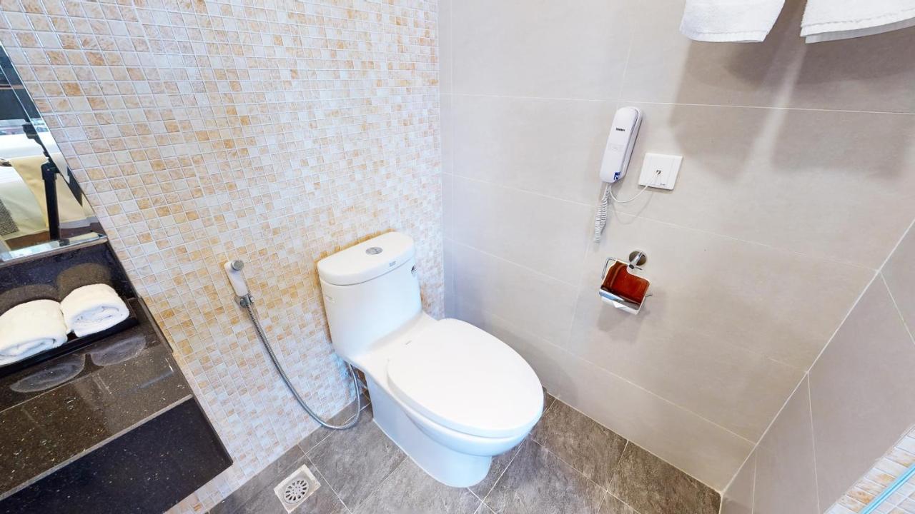 Cau Giay Hotel - By Bay Luxury Hanoj Exteriér fotografie
